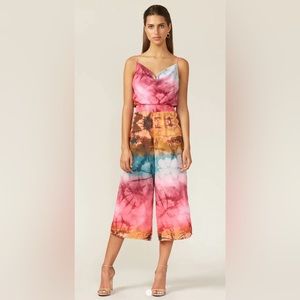 NWT ADELYN RAE LEYLA MULTI COLOR CINCHED WAIST CULOTTE JUMPSUIT Size S.